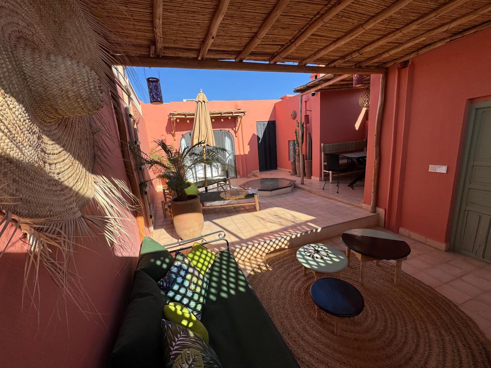 Dar Dabakech, Proche Jemma El Fna, Souk, Centre Medina, Riad, Logement Entier De 2 A 6 Personnes Marrakesh Luaran gambar